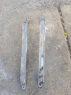 OBJÍMKY NÁDRŽE PALIVA OPEL VECTRA C CHB /SEDAN 1.9 CDTI 2004R FOTO