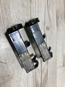 LAMPA POD SEDADLO 2038200801 MERCEDES W246 TŘÍDA B