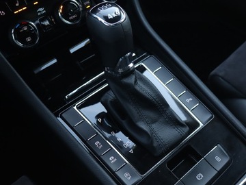 Skoda Superb III Kombi 2.0 TSI 280KM 2018 Skoda Superb 2.0 TSI, Serwis ASO, 4X4, Automat, zdjęcie 15