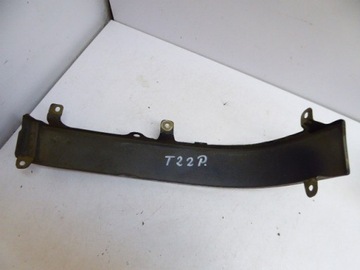 AVENSIS T22 97-03 LIŠTA POD SVĚTLO ZADNÍ PRAVÁ