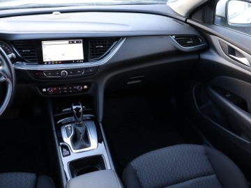 Opel Insignia II Sports Tourer 1.6 CDTI 136KM 2018 Opel Insignia 1.6 CDTI, Automat, Navi, Klima, zdjęcie 7