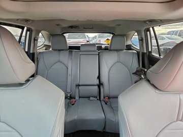 Toyota Highlander III 2021 Toyota Highlander XLE 2021 3.5 Benzyna 295KM, zdjęcie 10