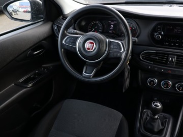 Fiat Tipo II Sedan Facelifting 1.4 Fire 95KM 2021 Fiat Tipo 1.4 16V, Salon Polska, VAT 23%, Klima, zdjęcie 6