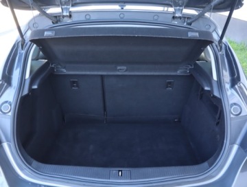 Opel Astra J Hatchback 5d 1.6 Turbo ECOTEC 180KM 2012 Opel Astra 1.6 T, Xenon, Klima, Klimatronic, zdjęcie 11