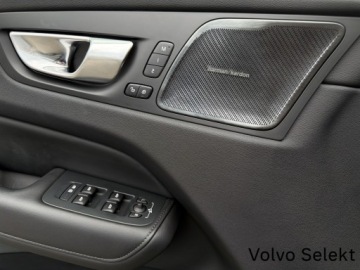 Volvo XC60 II 2024 Volvo XC 60 XC60 B5 B AWD Ultra Dark, Harman Kardo, zdjęcie 25