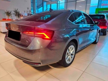 Skoda Octavia IV Liftback 1.5 TSI EVO 150KM 2026 Octavia Selection Edition 130 1.5 TSI mHEV DSG 150KM 2026, zdjęcie 2