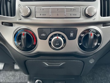 Hyundai i20 I Hatchback 5d Facelifting 1.2 DOHC 85KM 2014 Hyundai i20 KLIMATYZACJA CENTRALNY ZAMEK EL.SZYBY KOMPUTER SERWISOWANY GWA, zdjęcie 9