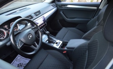 Skoda Superb III Kombi Facelifting 2.0 TDI 190KM 2020 Skoda Superb 2,0 TDI 190 KM DSG FULL LED Nawigacja Klimatronik 2.0 Diesel, zdjęcie 16