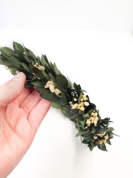 Эвкалиптовый венок на голову