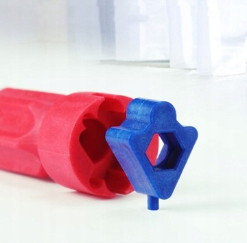 УНИВЕРСАЛЬНЫЙ КЛЮЧ ДЛЯ УСТАНОВКИ СИДЕНЬЯ ДЛЯ УНИТАЗА