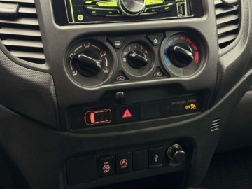 Mitsubishi L200 V Club Cab 2.4 154KM 2019 Mitsubishi L200 DC Invite Wyciagarka Hak Salon Polska FV23 1 wlascici, zdjęcie 23