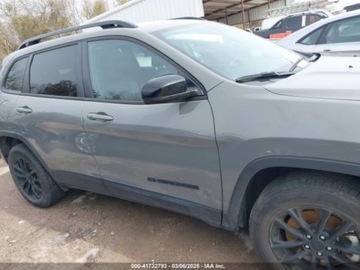Jeep Cherokee V 2023 Jeep Cherokee 2023 JEEP CHEROKEE ALTITUDE LUX 4X4 2.4 Benzyna 180KM, zdjęcie 5