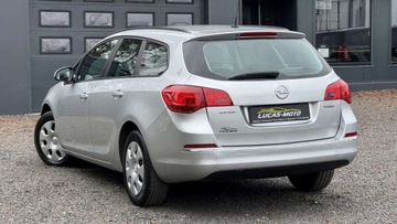 Opel Astra J Sports Tourer 1.4 Turbo ECOTEC 140KM 2012 Opel Astra Udokumentowany przebieg GWARANCJA 1.4 Benzyna 140KM, zdjęcie 6