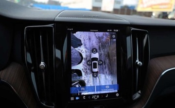 Volvo XC60 II 2023 Volvo XC 60 Volvo XC 60 T6 AWD Plug-In Hybrid R-Design 2.0 Hybryda Plug-in, zdjęcie 8