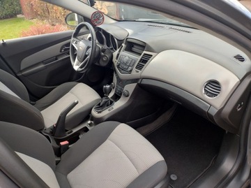 Chevrolet Cruze Hatchback 5d 1.6 16V DOHC 124KM 2011 Chevrolet Cruze 1.6 Benzyna Klimatyzacja Opłacony z Niemiec, zdjęcie 5