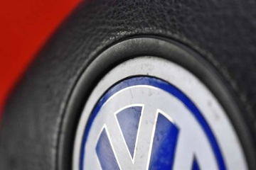 AIRBAG ULOŽENÍ ŘIDIČE 1J0880201F VW BORA 1.6 16V 02R