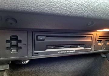 Volkswagen Golf Sportsvan Sportsvan 1.6 TDI BlueMotion 110KM 2015 Volkswagen Golf Sportsvan 1,6 TDI 110KM Navi Hak 1.6 Diesel 110KM, zdjęcie 35