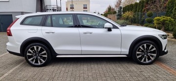 Volvo 2020 Volvo V60 Cross Coutry 2.0D 190KM, Automat, Xeonon, Skóra. POLECAM, zdjęcie 2