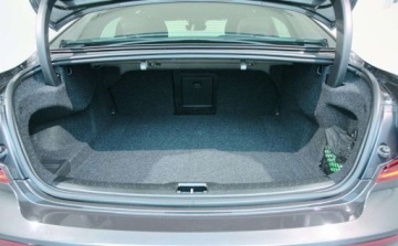 Volvo S60 III 2023 Volvo S60 Volvo S60 B5 B AWD Ultimate Dark 2.0 Hybryda 250KM, zdjęcie 14