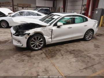 Volvo S60 III 2021 Volvo S60 T5 momentum 2.0 Benzyna 250KM, zdjęcie 7