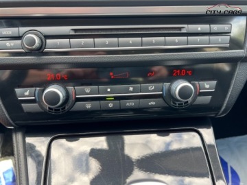 BMW Seria 5 F10-F11 Touring 520d 184KM 2012 BMW Seria 5 2012r. Automat 184KM 2.0 Diesel 184KM, zdjęcie 19