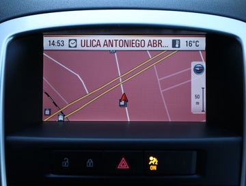 Opel Astra J Sports Tourer 1.4 Turbo ECOTEC 140KM 2011 Opel Astra 1.4 T, Navi, Klima, Klimatronic, zdjęcie 12