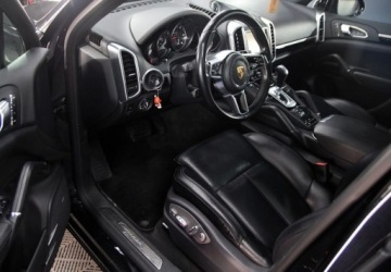 Porsche Cayenne II SUV Facelifting 3.0 D 262KM 2014 Porsche Cayenne 3.0 Diesel _ 262 KM _ Panorama _ LIFT 3.0 Diesel 262KM, zdjęcie 12