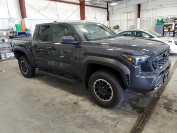 Toyota Tacoma II 2024 Toyota Tacoma Double Cab 2024 2.4l 2.4 Benzyna 270KM, zdjęcie 4