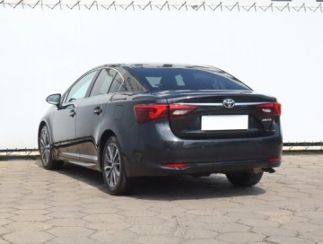 Toyota Avensis III Sedan Facelifting 2015 2.0 D-4D 143KM 2016 Toyota Avensis 2.0 D-4D, Serwis ASO, Skóra, Navi, zdjęcie 3