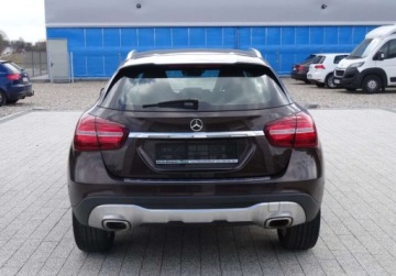 Mercedes GLA I Off-Roader Facelifting 2.1 200d 136KM 2018 Mercedes-Benz GLA 2.2CDI 136KM Bezwypadkowy Oplacony Ledy 2.1 Diesel, zdjęcie 7