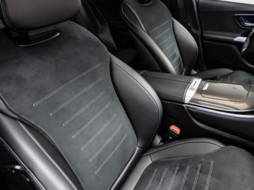 Mercedes GLC C254/X254 2025 GLC Coupe 300 e 4-Matic AMG Line 2.0 (360KM) 2025, zdjęcie 4