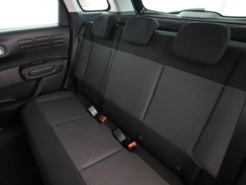 Citroen C3 Aircross  I Crossover Facelifting 1.2 PureTech 110KM 2023 Citroen C3 Aircross PDC klima tempomat, zdjęcie 16