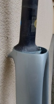 ВИЛКА С УГЛЕРОДНЫМ ДИСКОМ, 1 1/8'', неразрезная ось