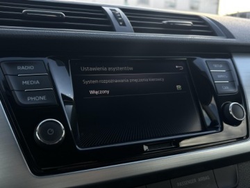 Skoda Fabia IV 1.0 TSI 95KM 2022 Skoda Fabia | Tempomat | Czujniki parkowania | APP, zdjęcie 25