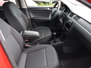 Skoda Rapid II Liftback Facelifting 1.0 TSI 95KM 2017 Skoda Rapid 1.0 TSI, Salon Polska, Serwis ASO, zdjęcie 8