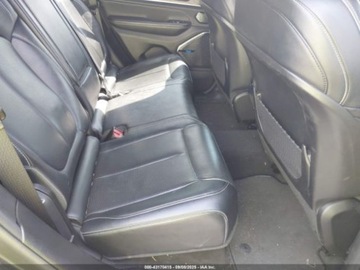 Jeep Grand Cherokee IV 2022 Jeep Grand Cherokee Overland 2022 3.6l 3.6 Benzyna 293KM, zdjęcie 12