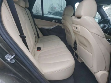 BMW X5 G05 2022 BMW X5 xDrive45e 2022 3.0l 3.0 Hybryda 389KM, zdjęcie 11