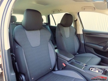 Skoda Octavia III Kombi Facelifting 2.0 TDI 150KM 2020 Skoda Octavia 150KM Led Parkdistance Navi Digital Automat 2.0 Diesel 150KM, zdjęcie 23
