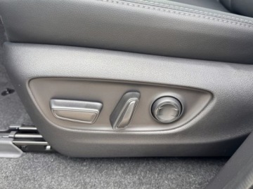 Toyota Land Cruiser VII Terenowy 5d 2.8 D-4D 204KM 2025 Od ręki - Executive 2.8 Diesel 205KM | Podgrzewane fotele!, zdjęcie 5