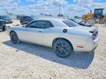 Dodge Challenger III 2023 Dodge Challenger 2023 DODGE CHALLENGER BASE 3.6 Benzyna 295KM, zdjęcie 2