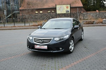 Honda Accord VIII Sedan 2.0 VTEC 156KM 2012 Honda Accord 2.0i-VTEC 156KM Manual X.2012r. Salon, zdjęcie 14