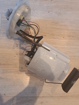 ASTRA IV J ČERPADLO PUMPIČKA PALIVA PALIVOVÁ 1.4 B A14XER 13503672