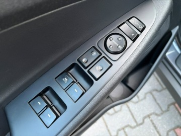 Hyundai Tucson III SUV 1.7 CRDI 115KM 2016 Hyundai Tucson 1.7 CRDI Kamera Panorama dach, zdjęcie 12