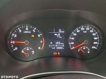 Kia Stonic I Crossover 1.0 T-GDI 100KM 2019 Kia Stonic Kia Stonic 1.0 T-GDI L Benzyna 100KM, zdjęcie 13