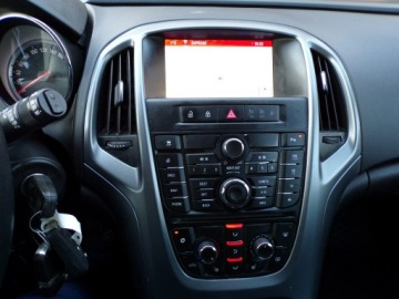 Opel Astra J Sports Tourer Facelifting 1.4 Turbo ECOTEC 140KM 2014 Opel Astra Navigacja /Gwarancja /Serwis /1,4, zdjęcie 16