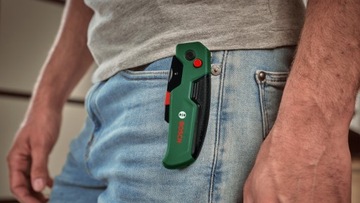 Nóż z ostrzem łamanym tapeciak 18mm BOSCH do tapet