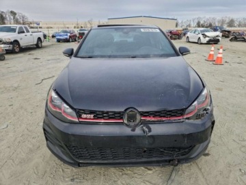 Volkswagen Golf VIII 2019 Volkswagen Golf GTI S 2019 2.0 Benzyna 228KM, zdjęcie 5