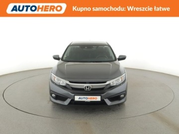 Honda Civic X Sedan 4d 1.6 i-DTEC 120KM 2018 Honda Civic automat klima auto navi grzane fotele, zdjęcie 10
