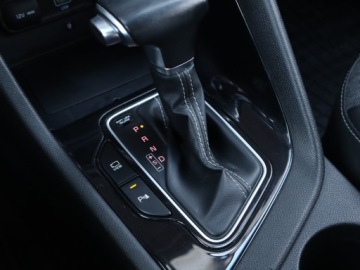 Kia Niro I Crossover Facelifting 1.6 GDi Hybrid 141KM 2020 Kia Niro Hybrid, Salon Polska, 1. Właściciel, zdjęcie 12