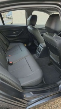 BMW Seria 3 F30-F31-F34 Limuzyna Facelifting 2.0 320i 184KM 2016 BMW Seria 3 2,0 benzyna 184 KM NAVI Full LED automat X-drive zarejestrowany, zdjęcie 16